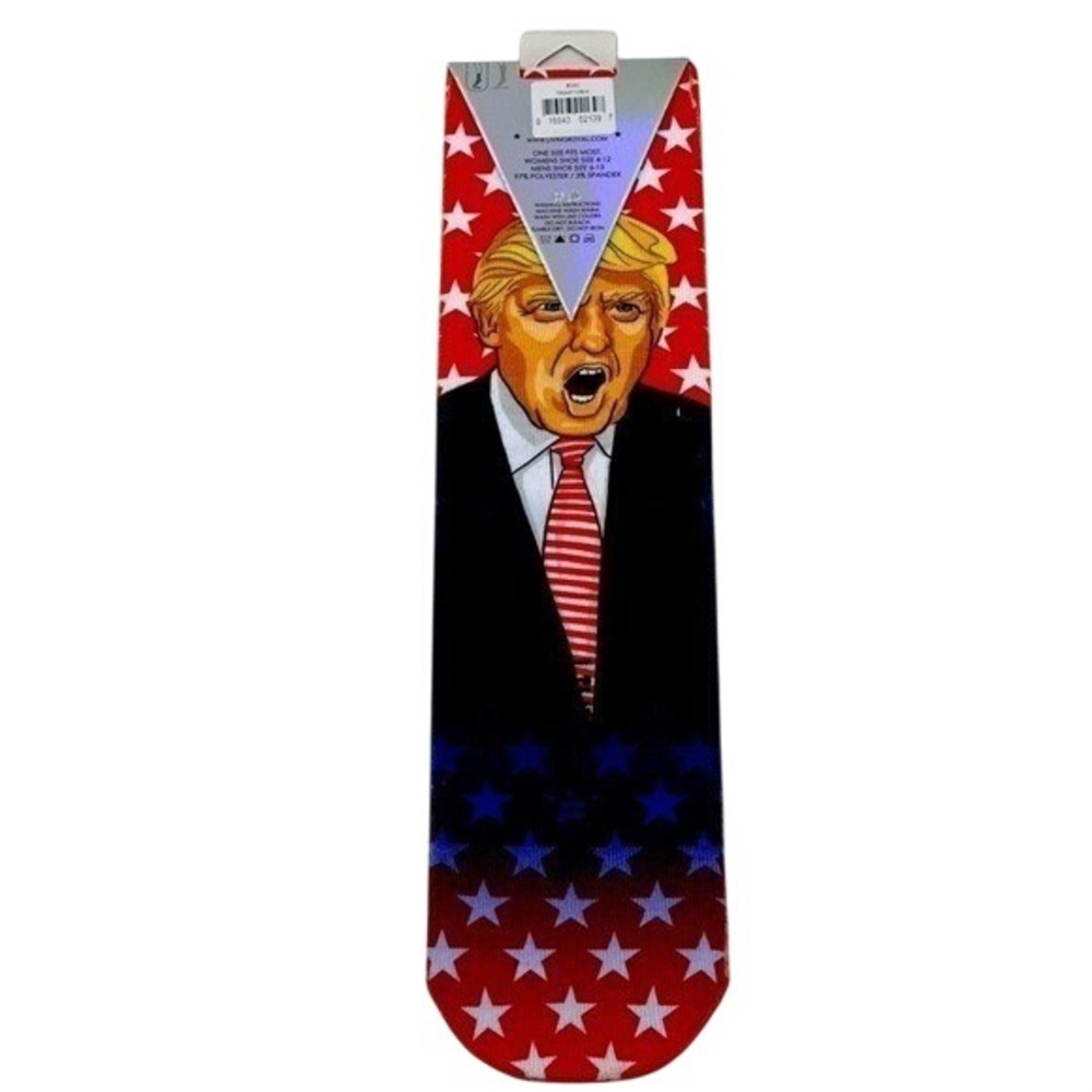 NWT Donald Trump Living Royal Socks‎